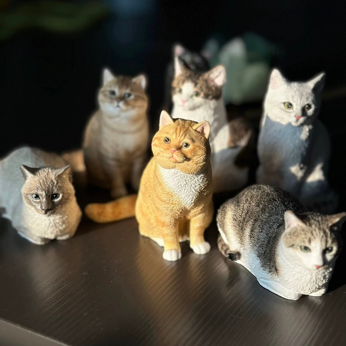 cat memorial statue
custom figurines
cat figurines
cat sculptures