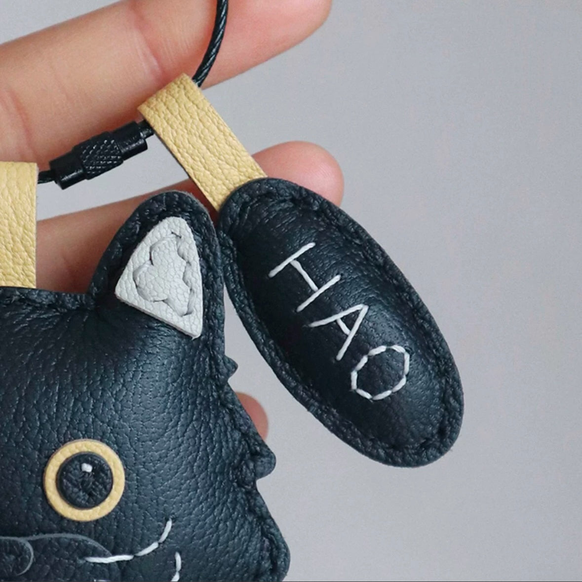 leather keychain
custom leather keychain
cat leather keychain
custom cat leather keychain
cat loss gifts