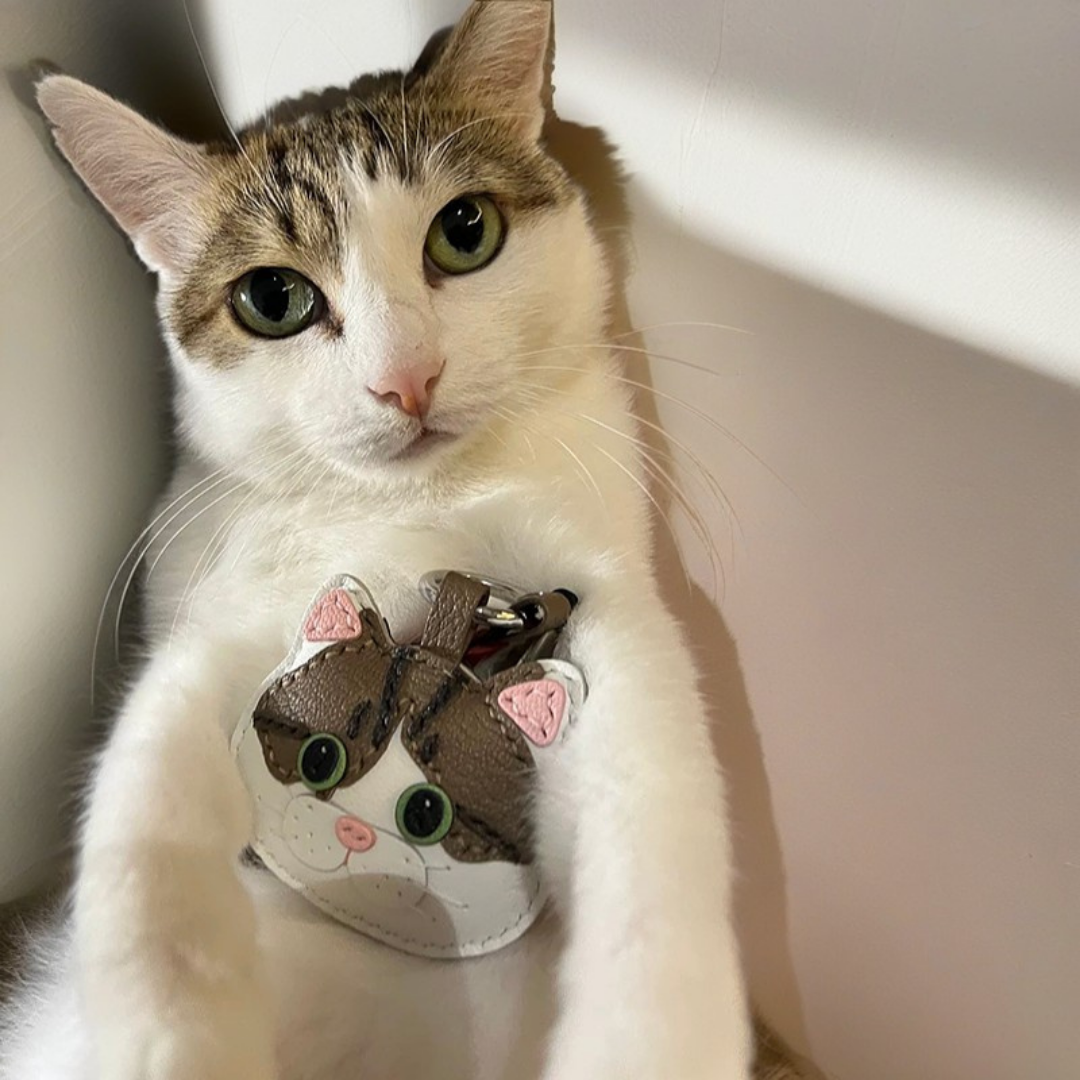 leather keychain
custom leather keychain
cat leather keychain
custom cat leather keychain
cat loss gifts