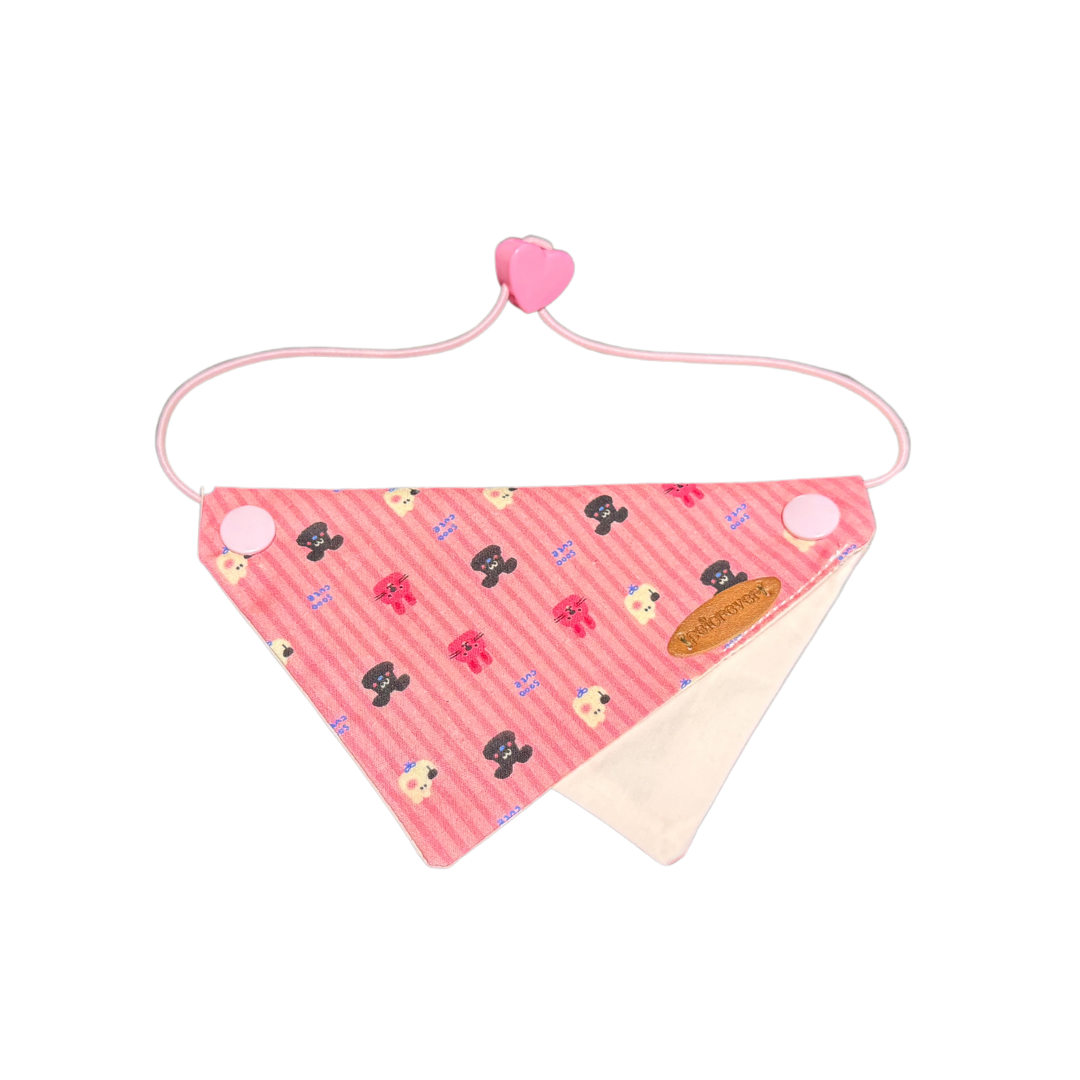 cat with bandana
deep pink cat bandana
pink pet bandana
pink cat handmade bandana
handmade pet bandana
