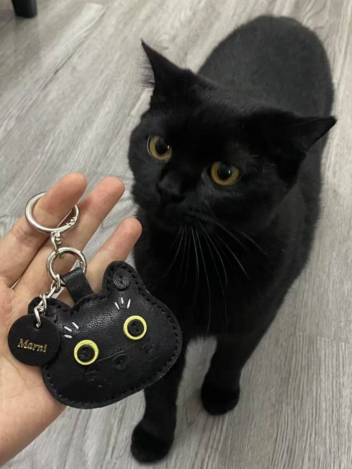 Custom Cat Leather Keychains